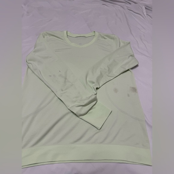 Lululemon Swiftly Tech Long Sleeve (Breeze) *StainedRelaxed Fit - Picture 6 of 10